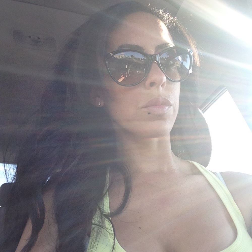 Meet your Posher, Alison